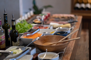 scooping the food, catering, dinner time