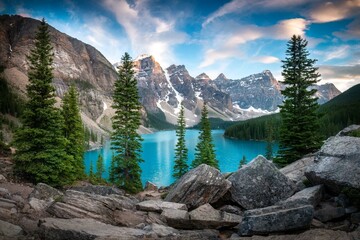 moraine lake, banff national park, alberta, canada