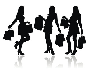 Women with shopping bags