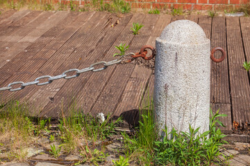 Absperrpoller aus Beton , Deutschland