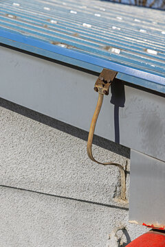 Rusty Lightning Rod Conductor Wire Safety for Tin Metal Roof