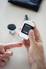 Blood Glucose Meter and Diabetes Management Set