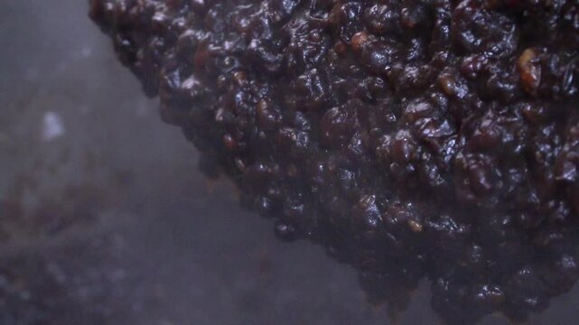 Viscosity of well-boiled red beans