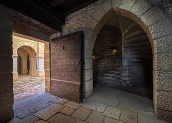 Beynac castle architecture