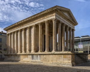 Fototapeta premium Maison Carree temple in Nimes