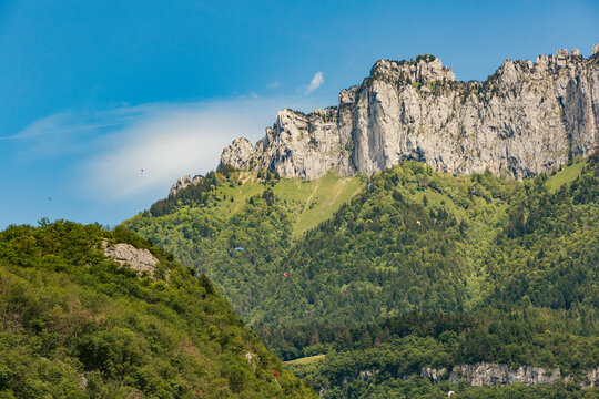 Annecy and paragliding