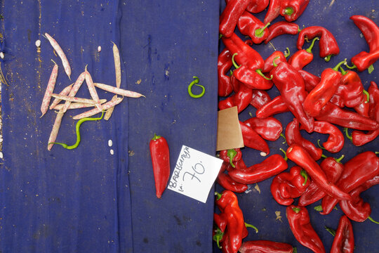 pepper on a counter at the bazaar