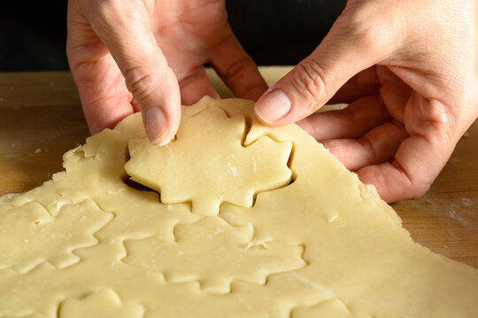 Series on Making Apple Pie: Cutting Leaf Shapes