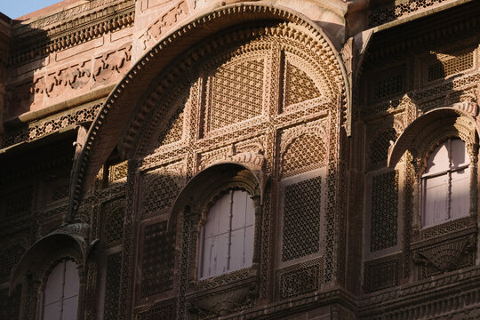 Intricate Facade of Traditional Rajasthani Haveli at Sunset