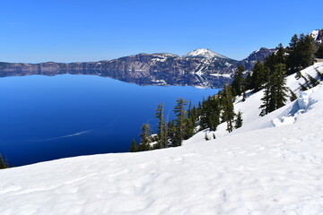 Crater Lake National Park in Oregon