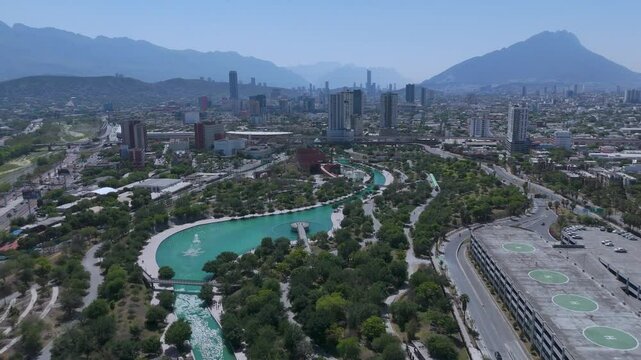 Parque Fundidora: Where History Meets Green Spaces. Monterrey, Mexico
