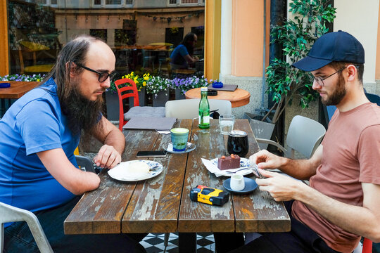 Friends chating in caffe 