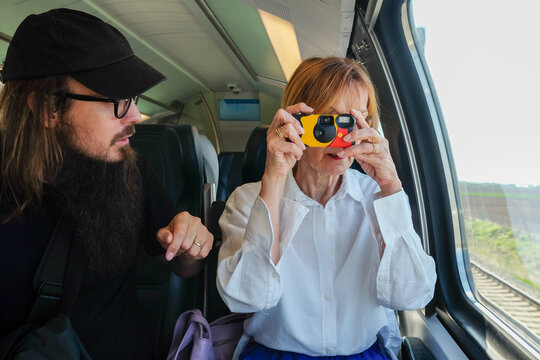 Sharing a Moment in Transit