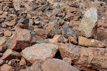 Background of rough brown rocks