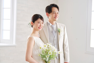 花嫁と花婿 笑顔 ポートレート