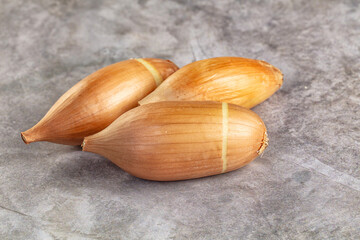 Ripe shallot onion for cooking