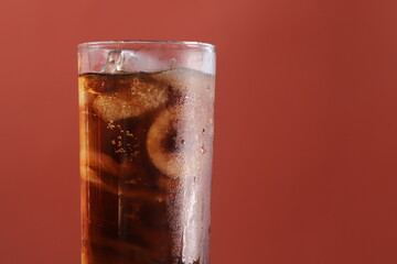 Carbonated drinks are refreshing for the body.