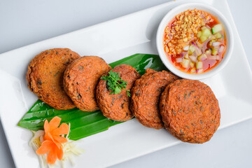 Thai Fish Cakes with Sweet Chili Sauce (Tod Mun Pla)