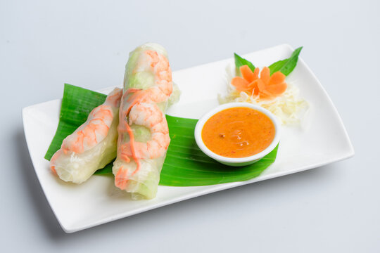 Fresh Spring Rolls &mdash; Thai Appetizer