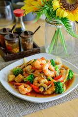 Thai Stir-Fried Mixed Vegetables with Shrimp (Pad Pak Ruam Mit Talay)