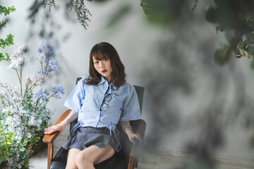 女性