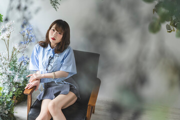 女性