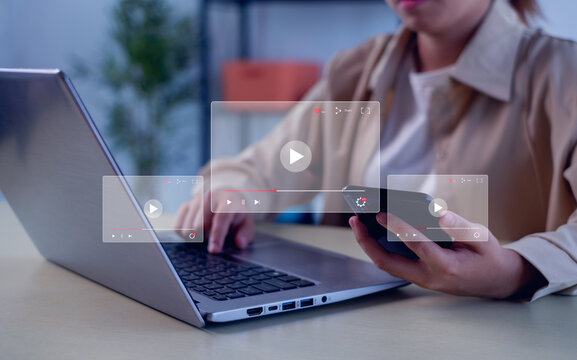 watch online streaming video. to watch online entertainment streaming,  watch video and live concert, listen to music, online learning.