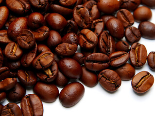 Naklejka premium coffee beans on a white background