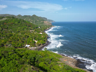Playa de El Salvador, acantilado
