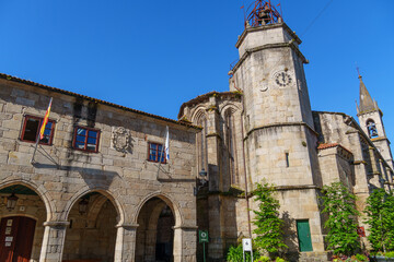 Obraz premium Die kleine Stadt Betanzos in Spanien