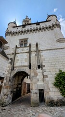 LOCHES (Indre-et-Loire)