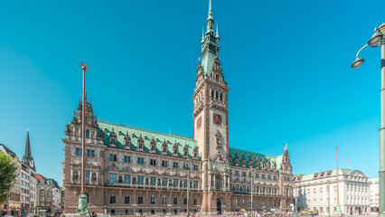 Obraz premium Panorama showing a building of the Hamburg City Hall timelapse, the seat of the government of Hamburg, Germany