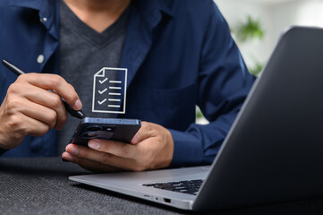 Digital Document Usage: The Shift to Paperless Solutions in Workspaces