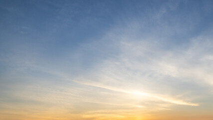 Obraz premium Sunset sky and evening glow