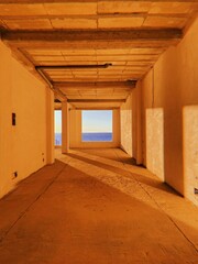 Empty room with a view 