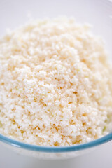 Raw cauliflower rice