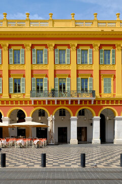 Fototapeta Nice, France, Europe.Colorful buildings line the streets of this city in the French Riviera.
