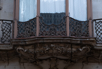 Interesting Art Nouveau Architecture Buildings facade in Barcelona, Spain. (Arquitectura modernista).
These fancy buildings date for the most from the early XXth century.
