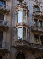 Obraz premium Interesting Art Nouveau Architecture Buildings facade in Barcelona, Spain. (Arquitectura modernista). These fancy buildings date for the most from the early XXth century. 