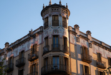 Interesting Art Nouveau Architecture Buildings facade in Barcelona, Spain. (Arquitectura modernista).
These fancy buildings date for the most from the early XXth century.
