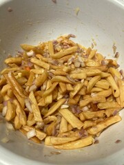 fried potatoes in a pan