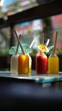 Slow Motion Juice &ndash; Vibrant and Smooth
