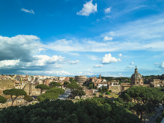 Fototapeta premium Cityscape Of The City Of Rome During A Sunny Day 