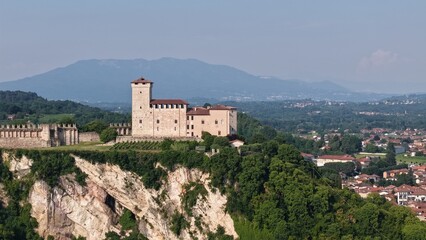 Castello rocca drone