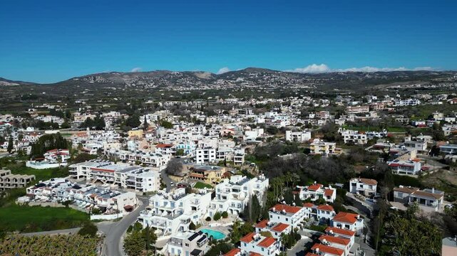 Zypern, Limassol. Dorf und Berglandschaft.
