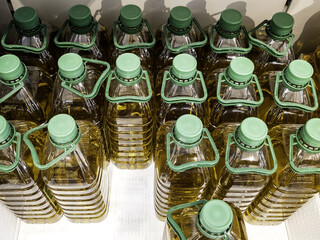 Cooking oil bottles