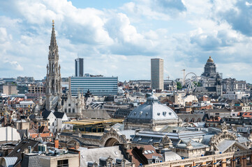 Naklejka premium Gothic tower of the city hall and court house in Brussels city center, Belgium