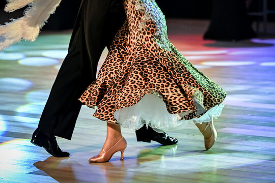 couple dancing standard dance