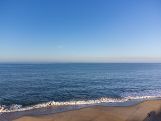 incredible sea horizon at dawn