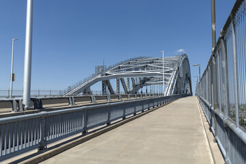 bayonne bridge pedestrian bike path surface for biking between staten island new york and bayonne...